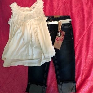 Size 4/5 xs girls flow tank